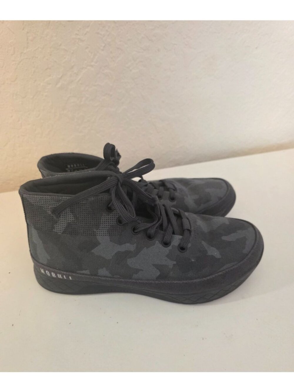 NOBULL Camo Midtop Training Weightlifting Sneakers Ladies size 9/Men size 7.5